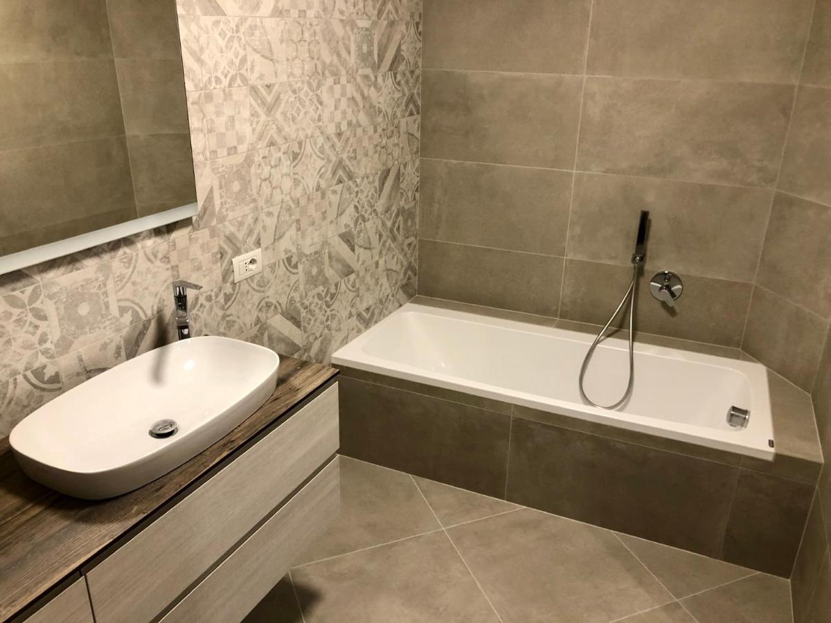 Apartamento Casa Elisabetta, Affacciata Sul Golfo Saló Exterior foto